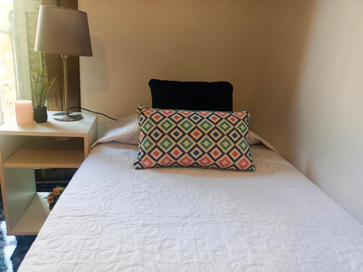 By Plaza Urquinaona Rooms Barcelona Bagian luar foto