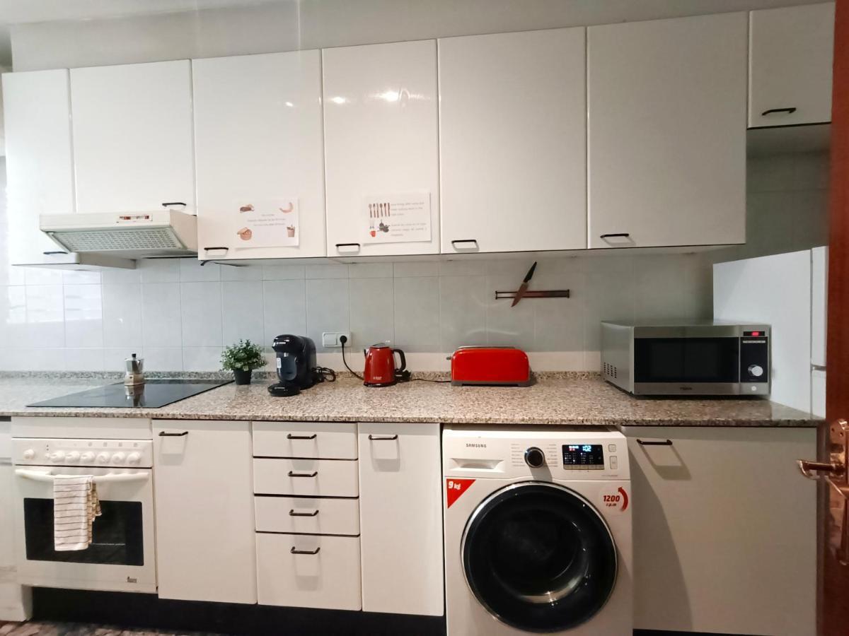 By Plaza Urquinaona Rooms Barcelona Bagian luar foto